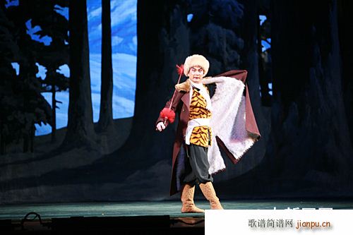 ��ȡ����ɽ ӭ��(l��i)��ɫ�Q���g(ʮ�ּ�����)3